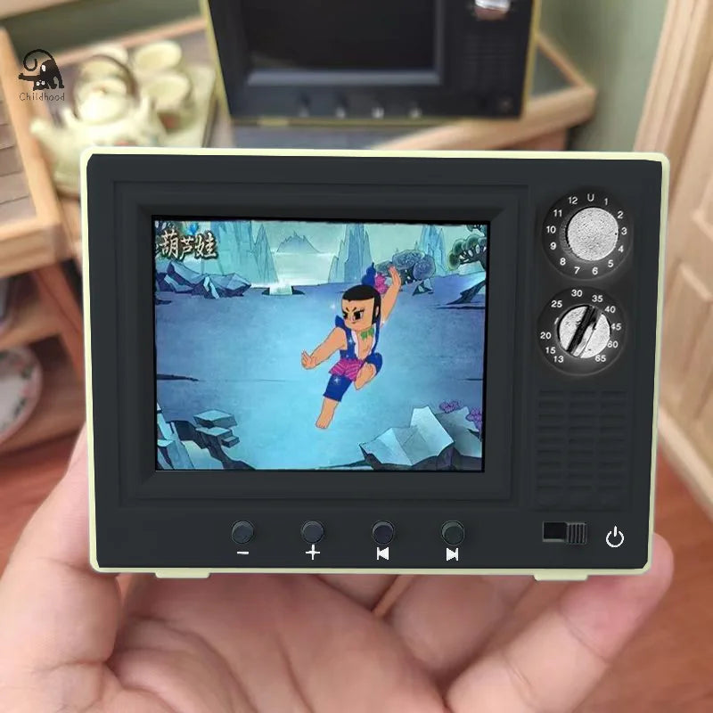 Miniature Dollhouse TV – Playable Video with 180° Rotating Antenna
