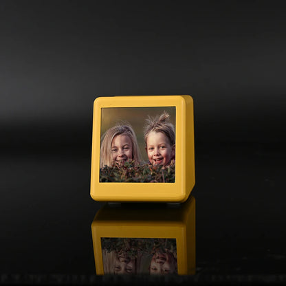 Smart Weather Clock – WiFi Electronic Photo Album with Animation Display