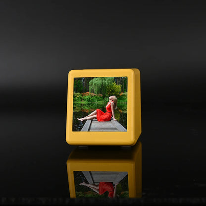 Smart Weather Clock – WiFi Electronic Photo Album with Animation Display